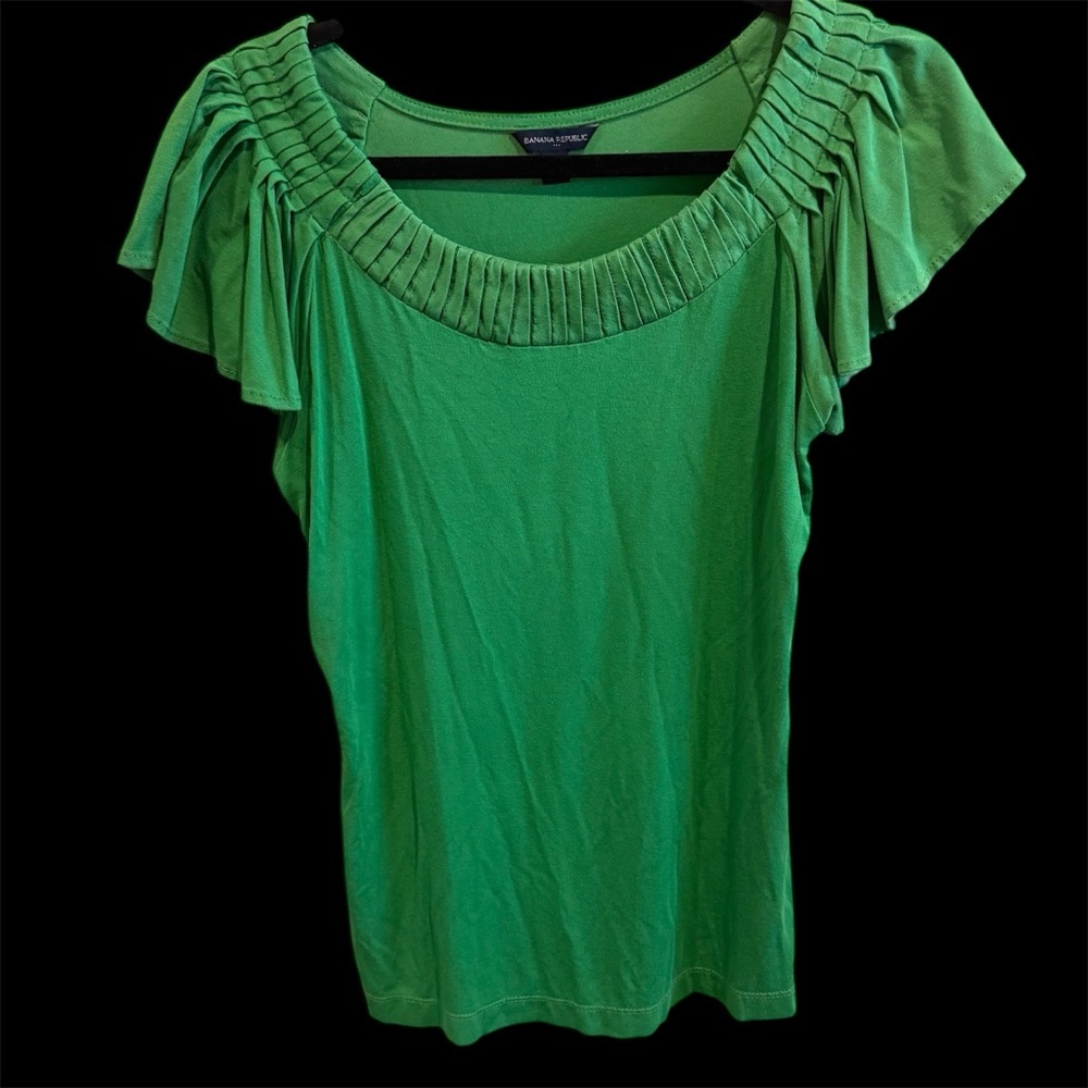 Banana Republic Green Pleated Top - Picture 3 of 5